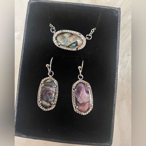 Kendra Scott New IN Box Aboline Shell Elisa Necklace and Earrings.